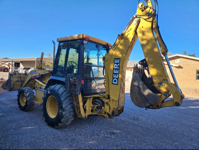 RETROEXCAVADORA JOHN DEERE 310SE VENDIDA